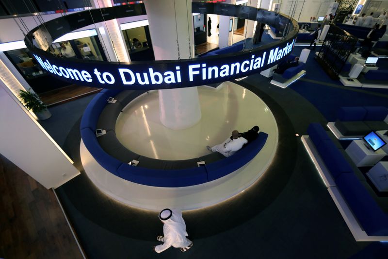 &copy; Reuters. بورصة دبي تقود مكاسب الخليج؛ ومصر تواصل خسائرها