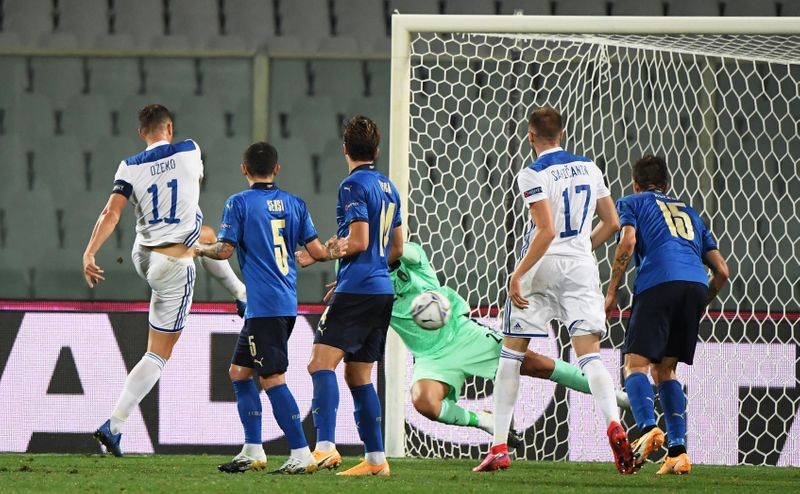 &copy; Reuters. البوسنة تنهي سجل انتصارات إيطاليا الذي استمر 11 مباراة بالتعادل 1-1