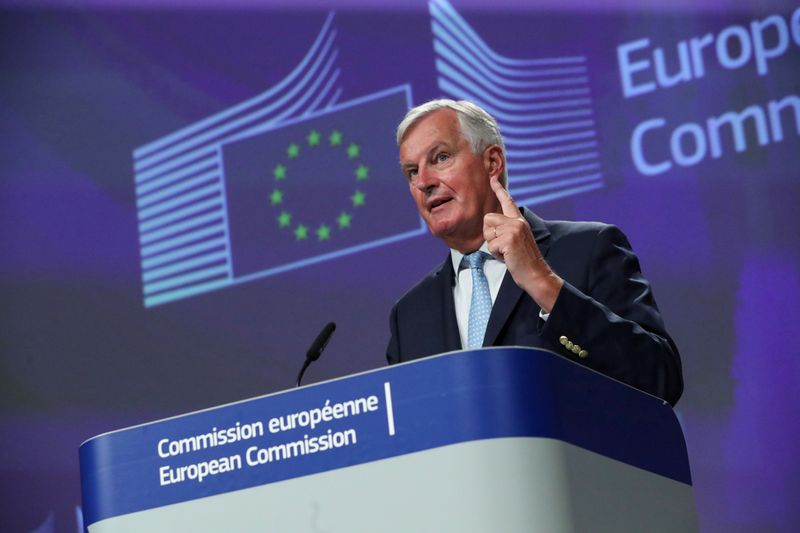 &copy; Reuters. FILE PHOTO: EU&apos;s Brexit negotiator Michel Barnier holds a news conference in Brussels