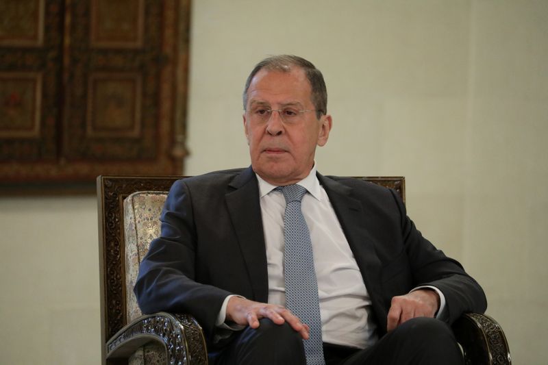 &copy; Reuters. Russian Foreign Minister Sergei Lavrov attends a meeting with Syrian President Bashar al-Assad in Damascus
