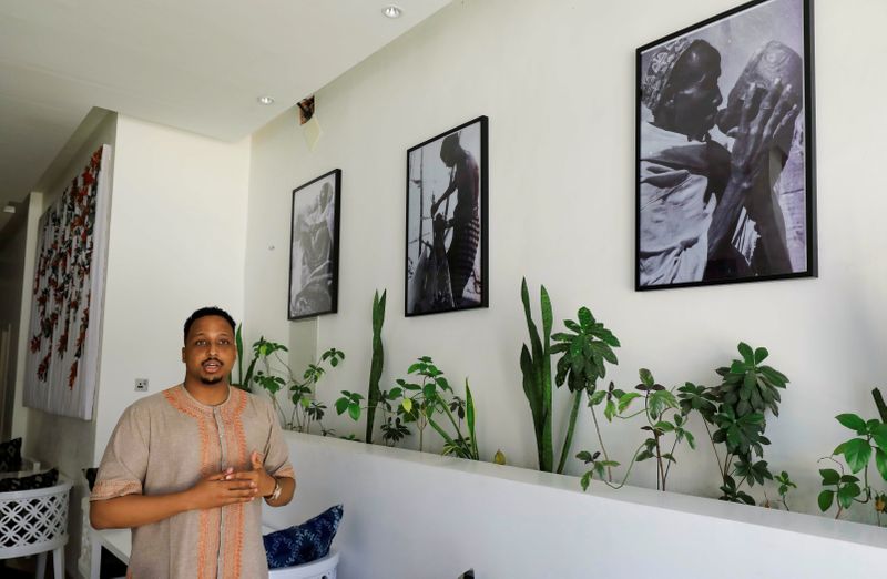 &copy; Reuters. Somali architect looks at city&apos;s ruined past and dreams of the future