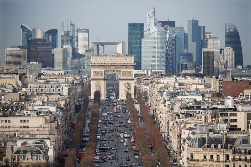&copy; Reuters. FILE PHOTO: General view of the skyline of La Defense business district with its Arche behind Paris&apos; landmark, the Arc de Triomphe and the Champs Elysees avenue in Paris