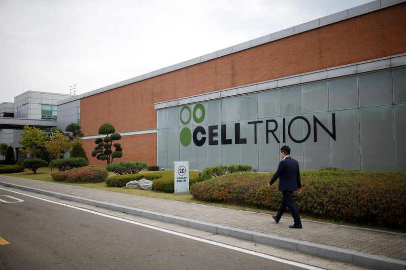 &copy; Reuters. The logo of Celltrion is seen at company&apos;s headquarters in Incheon
