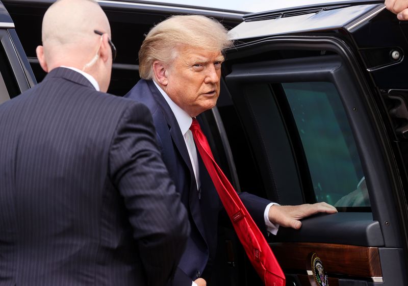 &copy; Reuters. U.S. President Trump departs Washington for travel to Florida and North Carolina at Joint Base Andrews in Maryland
