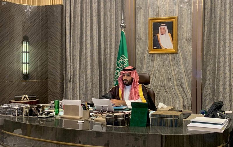 &copy; Reuters. وكالة: ولي عهد السعودية يبحث مع وزير الدفاع الياباني أمن الملاحة البحرية