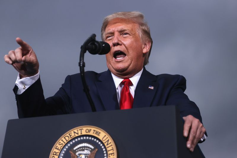 &copy; Reuters. U.S. President Donald Trump holds a campaign event at Smith Reynolds Regional Airport in Winston-Salem