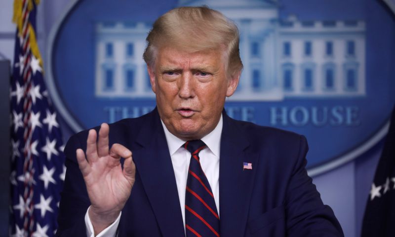 &copy; Reuters. IMAGEN DE ARCHIVO. El presidente de Estados Unidos, Donald Trump, durante una conferencia de prensa en la Casa Blanca, en Washington