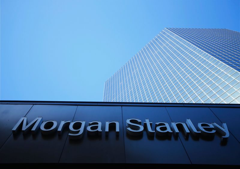 &copy; Reuters. Логотип Morgan Stanley на здании в Сан-Диего