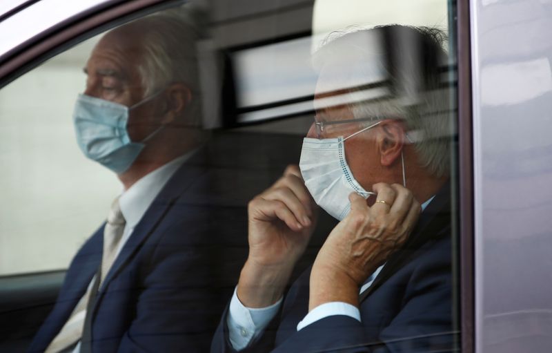 &copy; Reuters. EU&apos;s Chief Negotiator Michel Barnier is seen inside a vehicle in Westminster, London