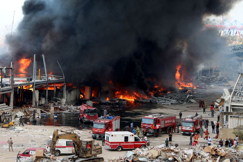 © Reuters. Fire breaks out at Beirut's port area