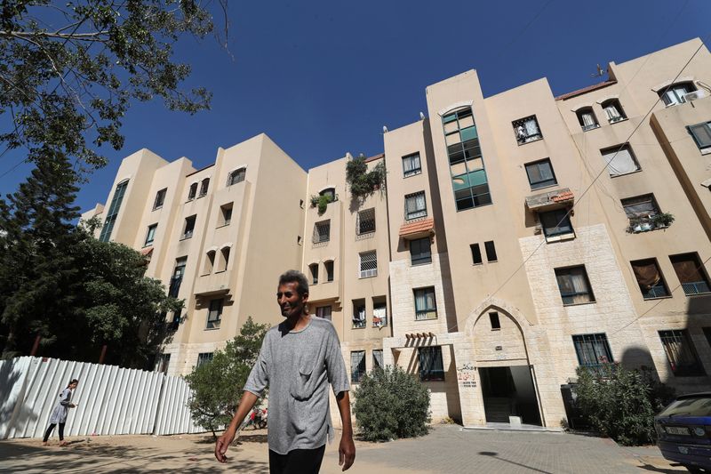 &copy; Reuters. Gazans living on Emirates-funded estate rue normalisation deal with Israel