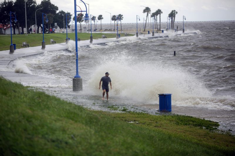 © Reuters. Hurricane Sally impact in New Orleans