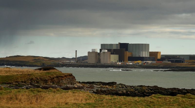 &copy; Reuters. FILE PHOTO: General view of the decommissioned Wylfa nuclear power station on the island of Anglesey