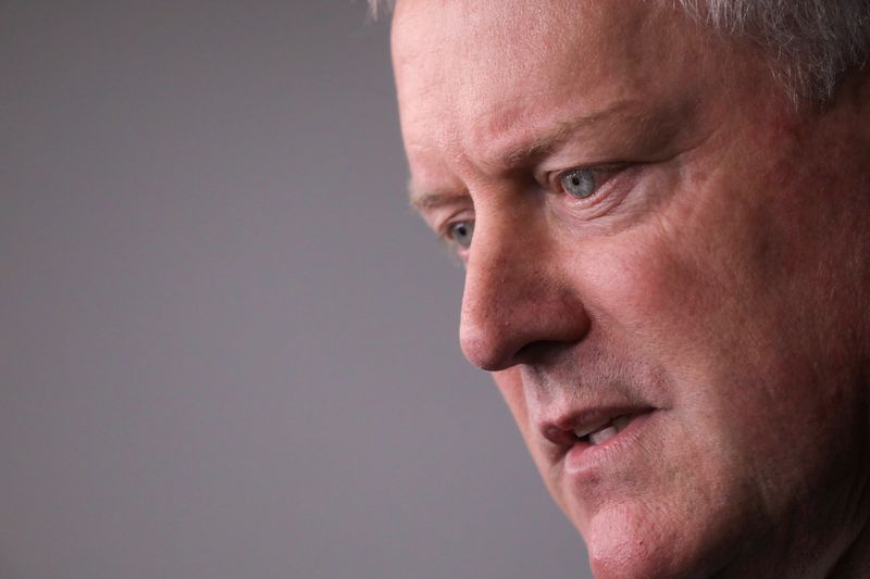 &copy; Reuters. FILE PHOTO: White House Chief of Staff Mark Meadows speaks to reporters at the White House in Washington