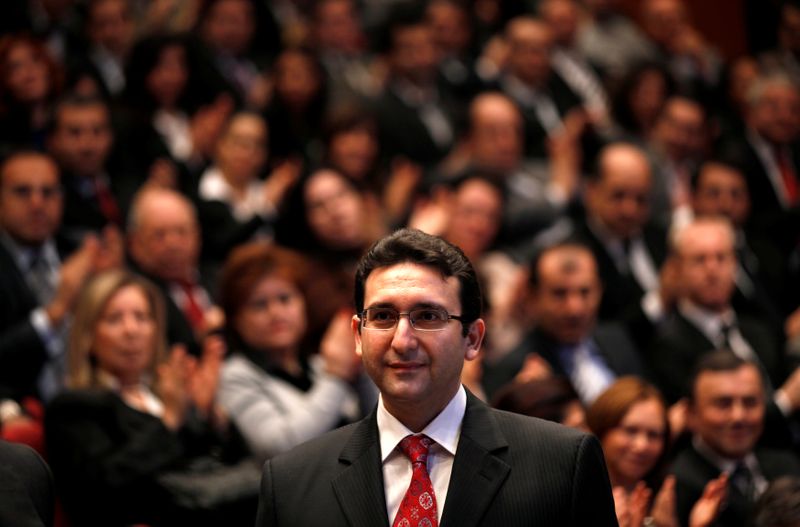 &copy; Reuters. FILE PHOTO: New chairman of the Istanbul Stock Exchange Ibrahim Turhan attends a handover ceremony at the bourse in Istanbul