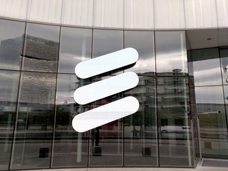 &copy; Reuters. The Ericsson logo is seen at the Ericsson&apos;s headquarters in Stockholm