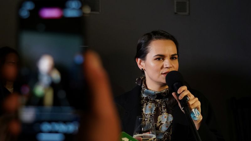 &copy; Reuters. Belarus opposition leader Sviatlana Tsikhanouskaya celebrates her birthday with members of the Belarusian community