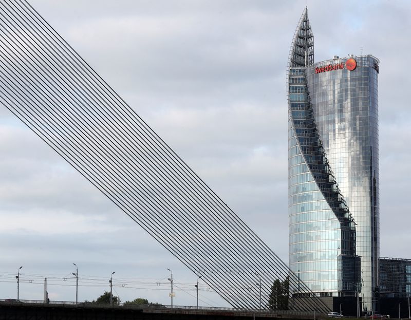 © Reuters. General view of the Swedbank's Latvian branch headquarters in Riga