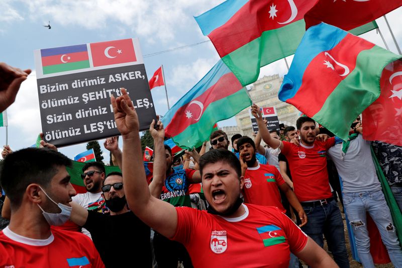 &copy; Reuters. アゼルバイジャン民族紛争激化、ロシアとトルコ巻き込む対立懸念
