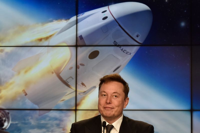 &copy; Reuters. SpaceX founder and chief engineer Elon Musk attends a post-launch news conference to discuss the  SpaceX Crew Dragon astronaut capsule in-flight abort test at the Kennedy Space Center