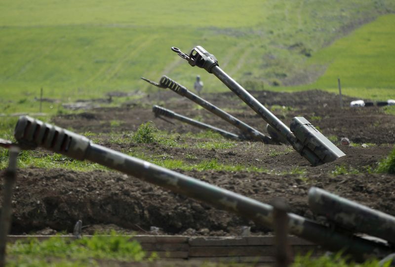 &copy; Reuters. 情報ＢＯＸ：アゼルバイジャンとアルメニア、軍事衝突の背景