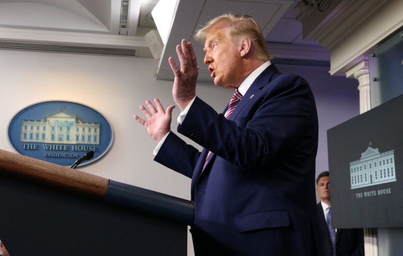 &copy; Reuters. Foto del domingo del Presidente de EEUU, Donald Trump, en una rueda de prensa en la Casa Blanca