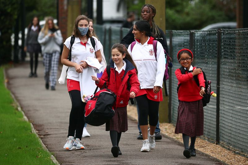 &copy; Reuters. British schools reopen amid the coronavirus disease (COVID-19) outbreak
