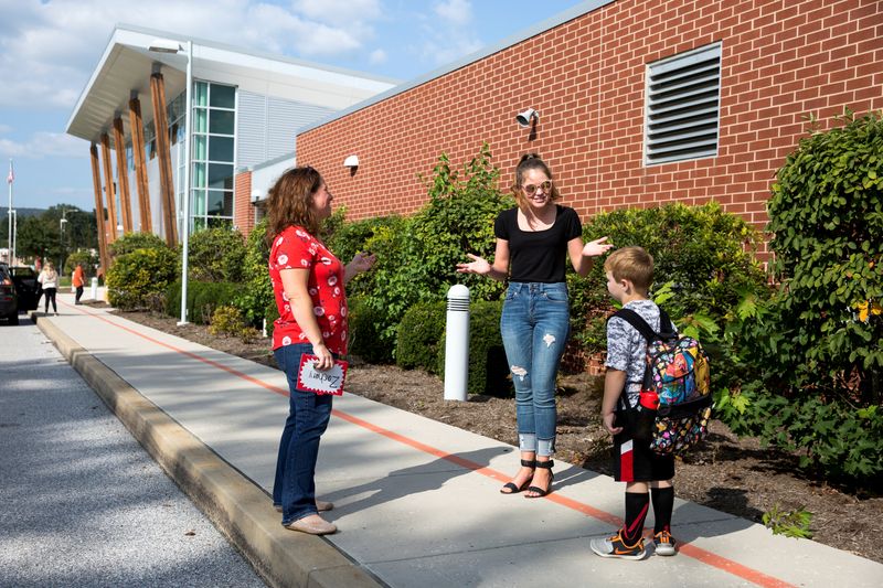 © Reuters. York Suburban schools resume with hybrid in-person and online classes