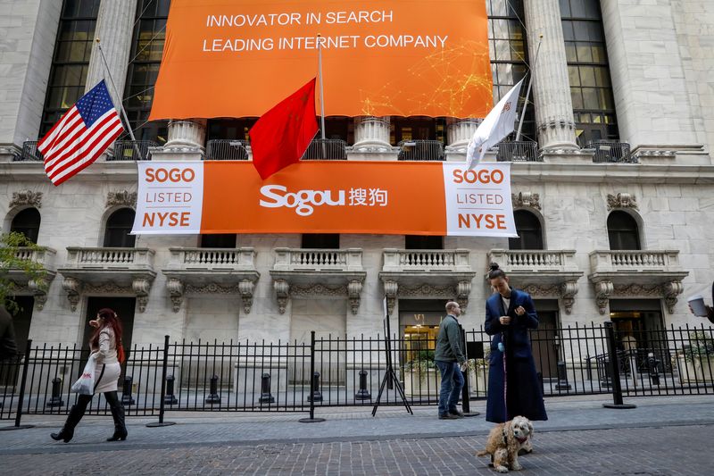 &copy; Reuters. A banner hangs for China-based Sogou Inc to celebrate their IPO at the NYSE in New York