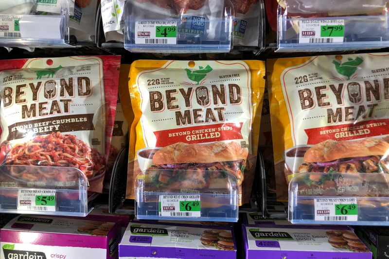 &copy; Reuters. Products from Beyond Meat Inc, the vegan burger maker, are shown for sale at a market in Encinitas, California