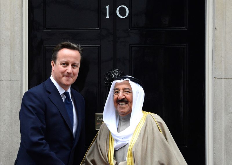 &copy; Reuters. FILE PHOTO: Britain&apos;s Prime Minister David Cameron greets Kuwait&apos;s Emir Sheikh Sabah al-Ahmad al-Sabah outside 10 Downing Street in London