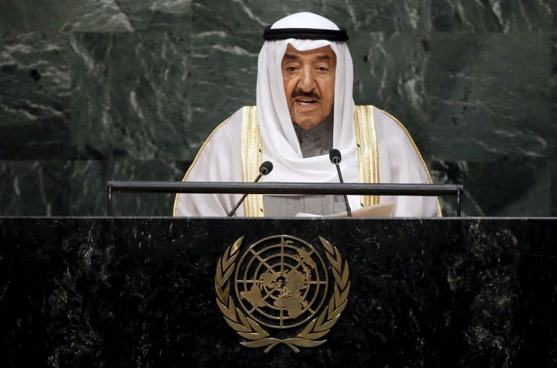 &copy; Reuters. Emir Sabah al-Ahmad al-Sabah durante discurso na Assembleia-Geral das Nações Unidas em 2015