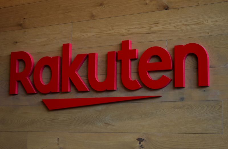 &copy; Reuters. The logo of Rakuten is pictured at the headquarters of Rakuten in Tokyo