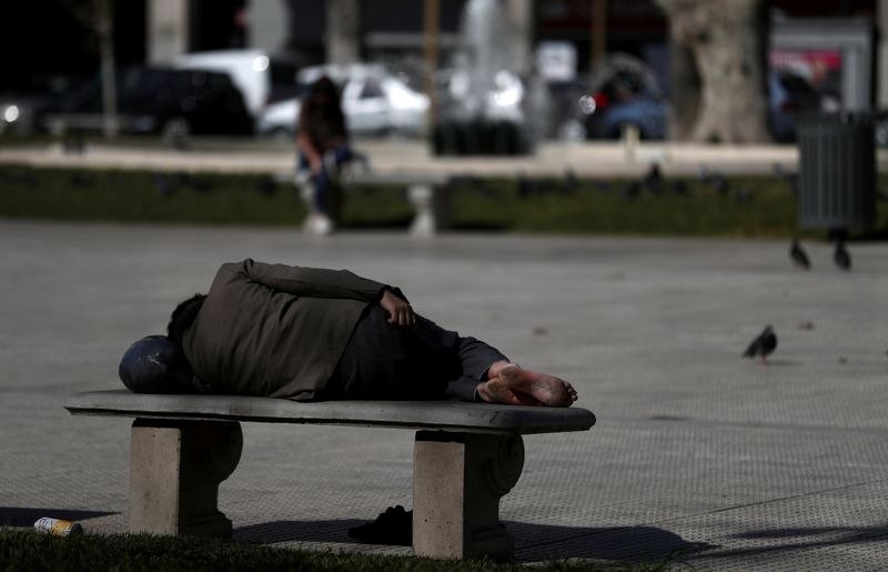 &copy; Reuters. FILE PHOTO: The coronavirus disease (COVID-19) outbreak, in Buenos Aires