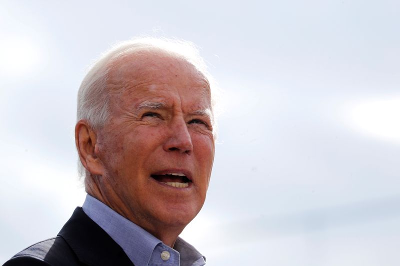 &copy; Reuters. U.S. Democratic presidential candidate and former Vice President Joe Biden campaigns in Cleveland