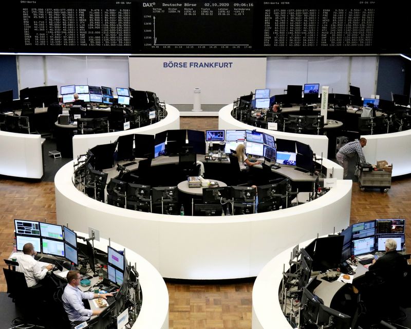 &copy; Reuters. Монитор с котировками индекса DAX на Франкфуртской фондовой бирже