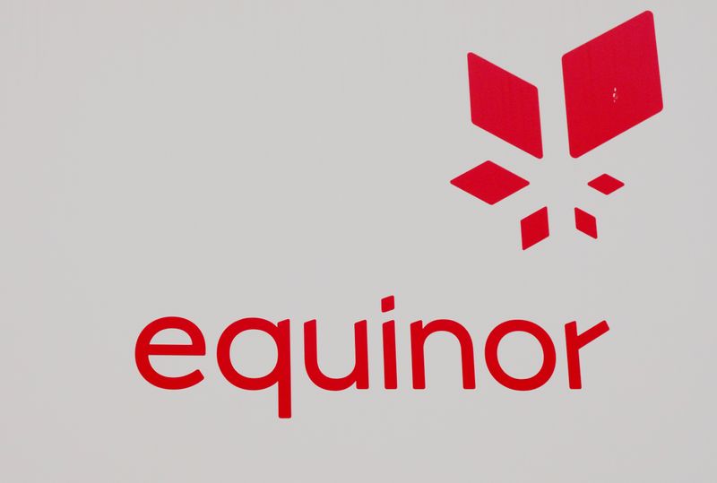 &copy; Reuters. Логотип Equinor в штаб-квартире компании в Ставангере