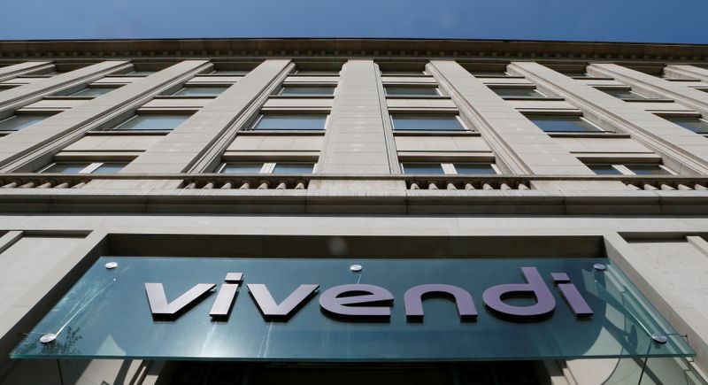 &copy; Reuters. FILE PHOTO: A logo is seen over the main entrance of the entertainment-to-telecoms conglomerate Vivendi&apos;s headquarters in Paris