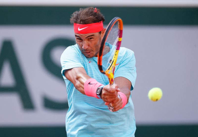 &copy; Reuters. Foto del domingo de Rafael Nadal durante su partido de octavos de final en Roland Garros ante el estadounidense Sebastian Korda