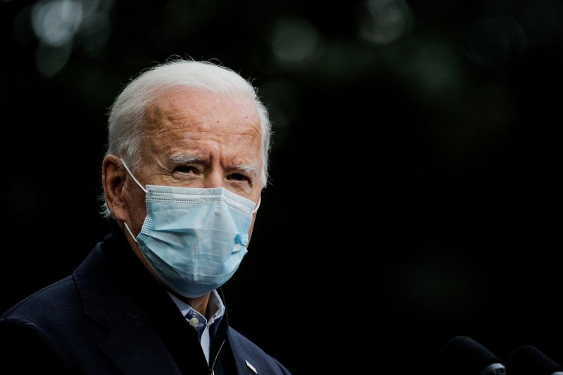 &copy; Reuters. Democratic U.S. presidential nominee Joe Biden campaigns in Grand Rapids, Michigan