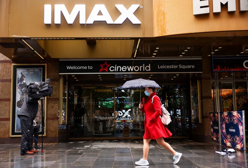 &copy; Reuters. シネワールド、米英の全映画館を一時閉鎖へ　4.5万人失業