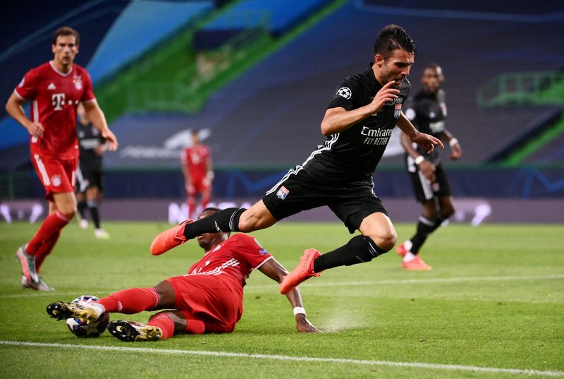 © Reuters. FILE PHOTO: Champions League Semi Final - Olympique Lyonnais v Bayern Munich