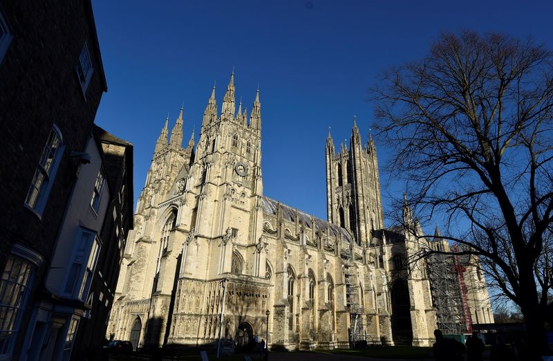 &copy; Reuters. FILE PHOTO: Canterbury Cathedral is seen in Canterbury