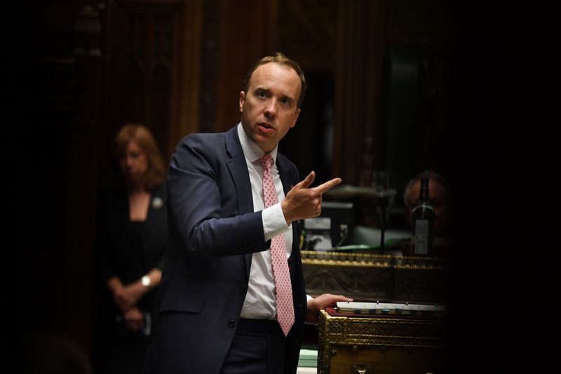 &copy; Reuters. Ministro da Sáude do Reino Unido, Matt Hancock, durante debate no Parlamento em Londres