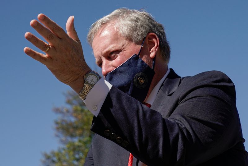 &copy; Reuters. White House Chief of Staff Mark Meadows speaks to reporters about President Trump&apos;s health after he was tested positive for COVID19