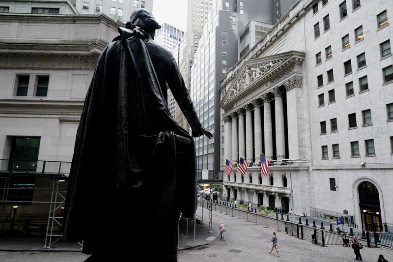 © Reuters. WALL STREET FINIT EN HAUSSE