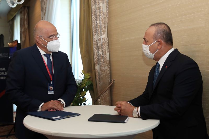 &copy; Reuters. وسائل إعلام: وزيرا خارجية تركيا واليونان يجتمعان لأول مرة منذ بداية الأزمة