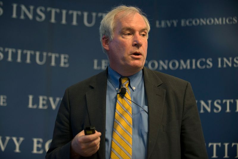 &copy; Reuters. The Federal Reserve Bank of Boston&apos;s President and CEO Eric S. Rosengren speaks during the &quot;Hyman P. Minsky Conference on the State of te U.S. and World Economies&quot;, in New York