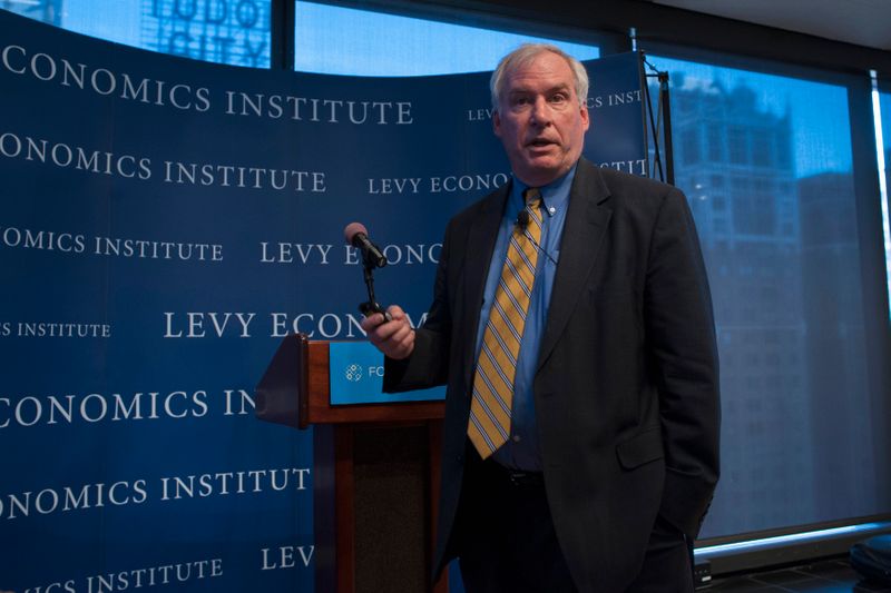 &copy; Reuters. The Federal Reserve Bank of Boston&apos;s President and CEO Eric S. Rosengren speaks during the &quot;Hyman P. Minsky Conference on the State of the U.S. and World Economies,&quot; in New York