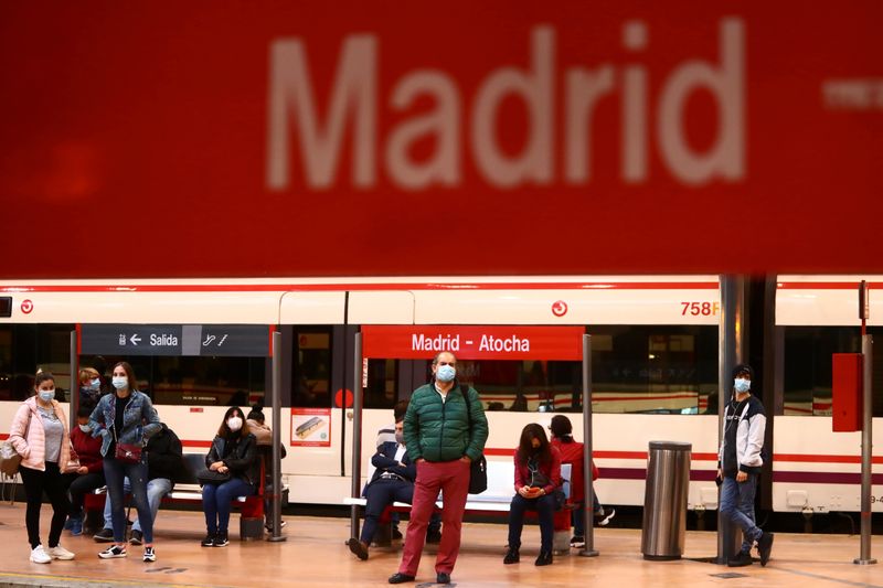 &copy; Reuters. CORONAVIRUS/ESPAGNE:LE GOUVERNEMENT DEMANDE À MADRID DE SE CONFINER